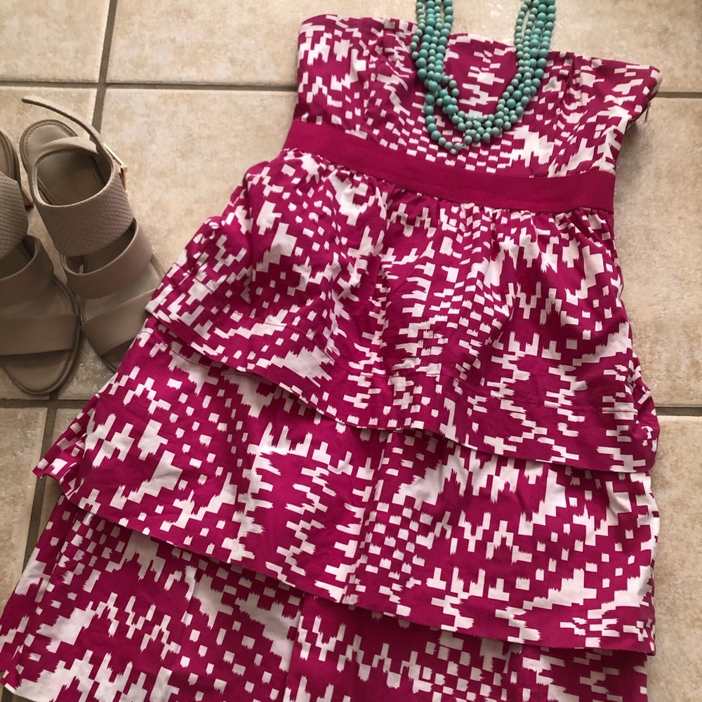 Banana Republic 3 Tier Strapless Ruffle Dress